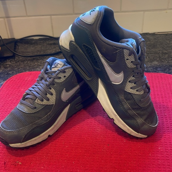 Nike Air Max 90 - Picture 4 of 9